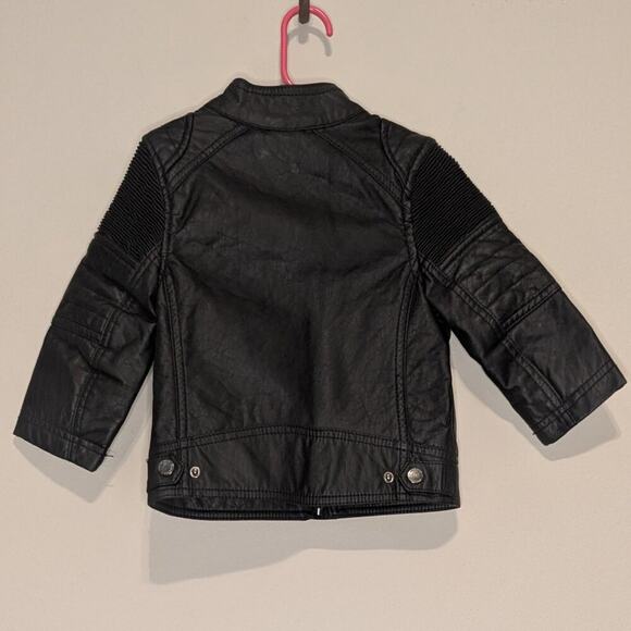 4/$20 Urban Republic Kids Black Faux Leather Biker Moto Zip Up Jacket Size XS/2T - Picture 3 of 9